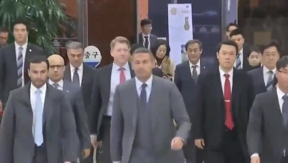 网友：曼城律师在针对他们115项指控中，没有赢得任何一项😂
